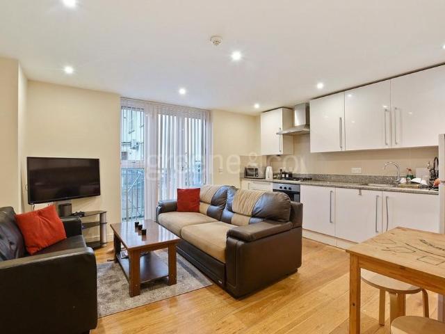 Apartment for rent in Hornsey, Greater London