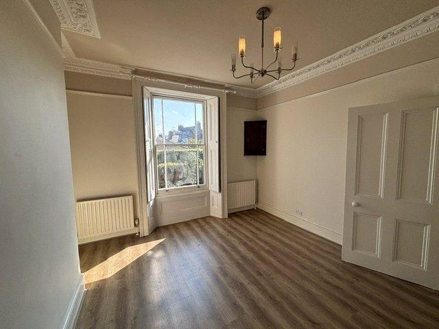Apartment for rent in St Margarets, Greater London