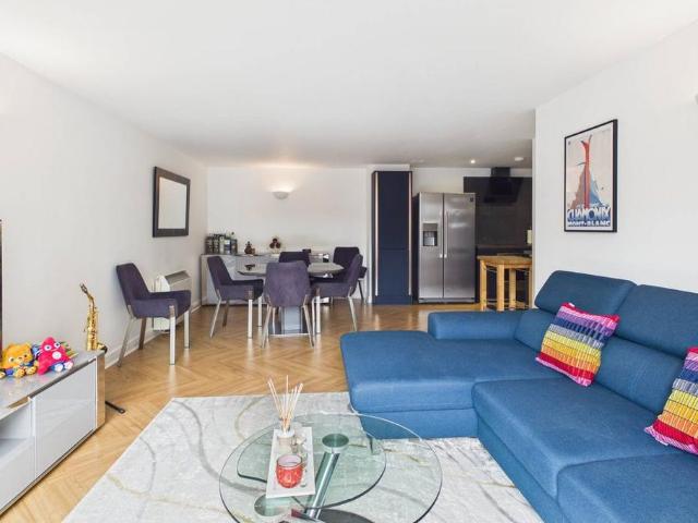 Apartment for rent in City Centre, Georgia