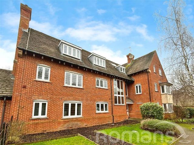 Flat for rent in Redhouse, Abbey Mead