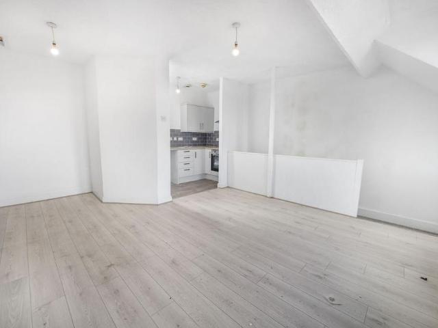 Apartment for rent in Warrington