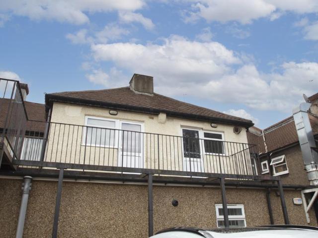 Flat for rent in New Eltham, Greater London