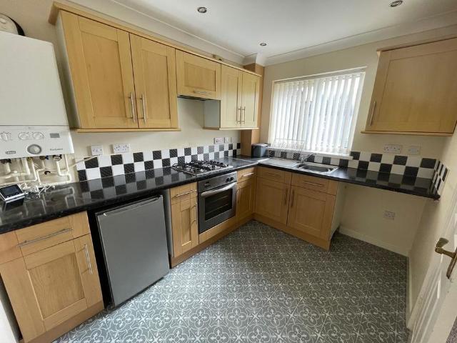 Apartment for rent in Coedffranc, Skewen
