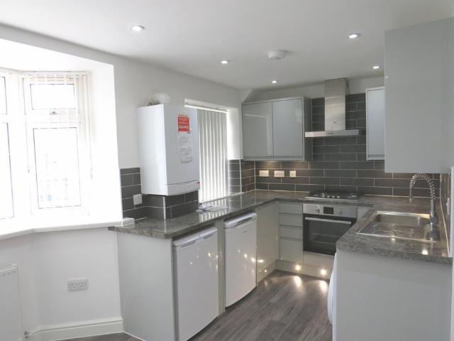Apartment for rent in London Borough of Ealing, Perivale
