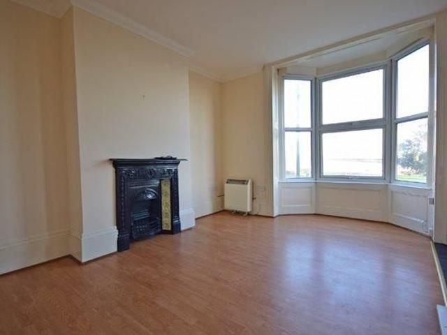 Apartment for rent in Binstead, Ryde