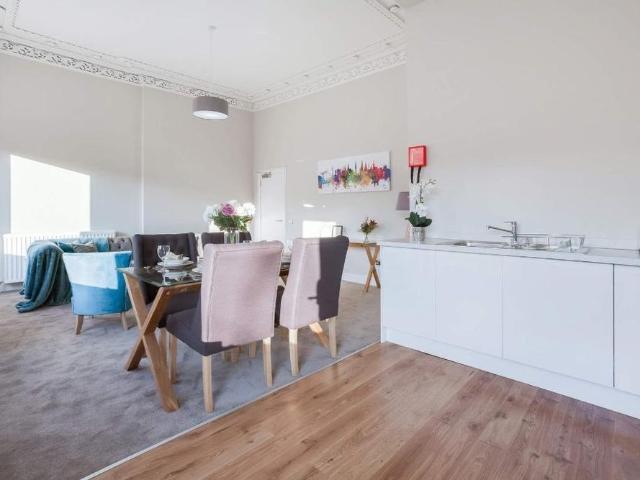 Apartment for rent in Hillhead, Scotland
