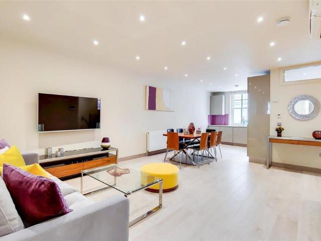 Apartment for rent in South Kensington, Greater London