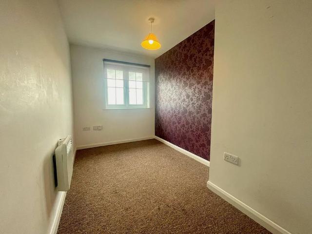 Apartment for rent in Thorpe, West Yorkshire