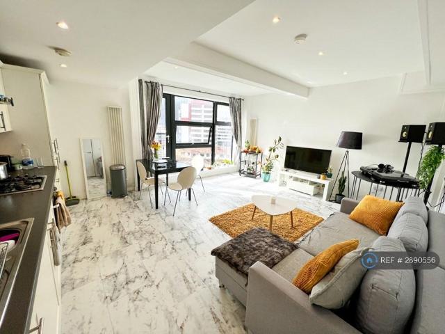 Flat for rent in Stratford Marsh, Isle Of Man