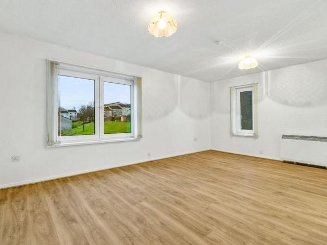 Apartment for rent in Bonhill, Scotland