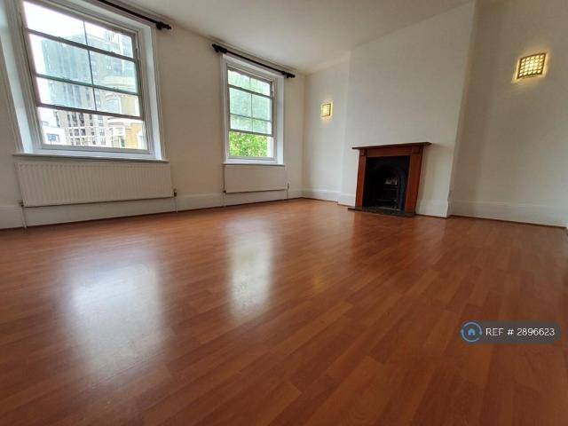 Flat for rent in Loughborough Junction, Greater London