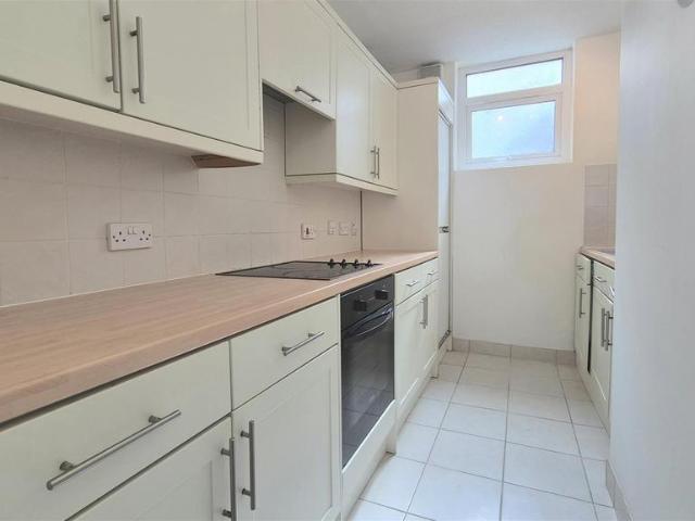Flat for rent in Southsea, City Of Portsmouth