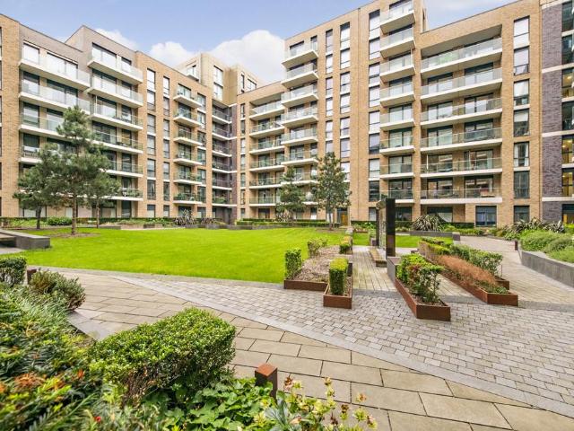Flat for rent in Norbiton, Greater London