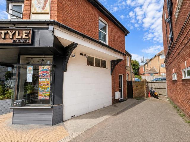 Flat for rent in Birchington, Acol
