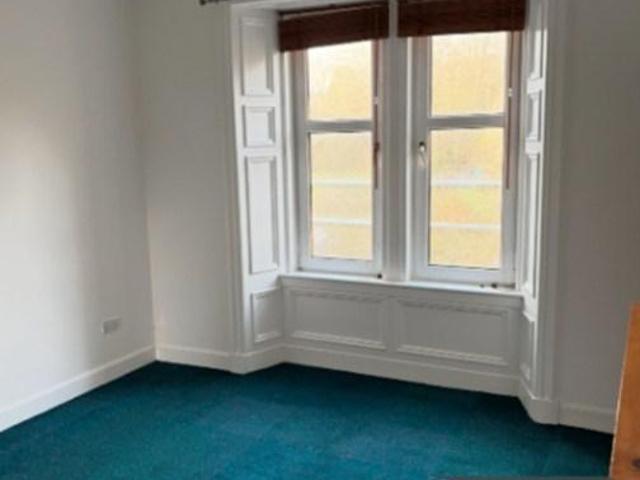 Flat for rent in Law, Scotland