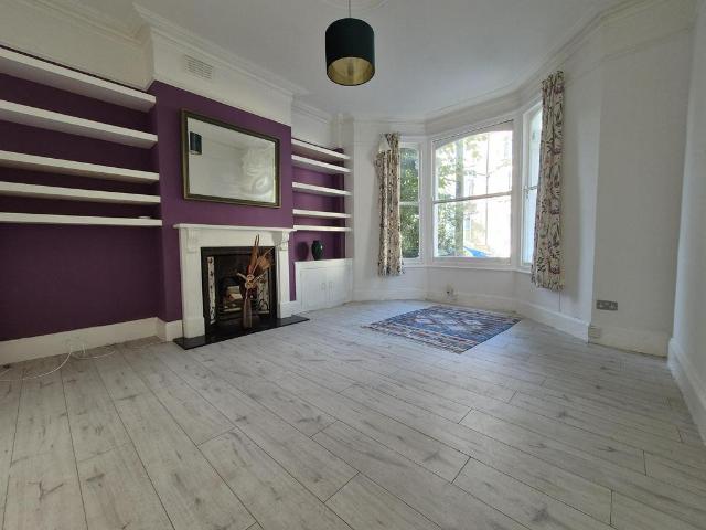 Flat for rent in Holloway, Isle Of Man