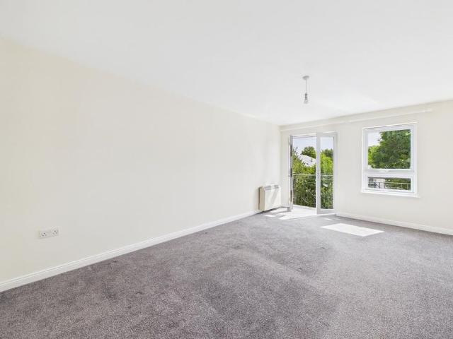 Apartment for rent in Elmfield, Leicestershire