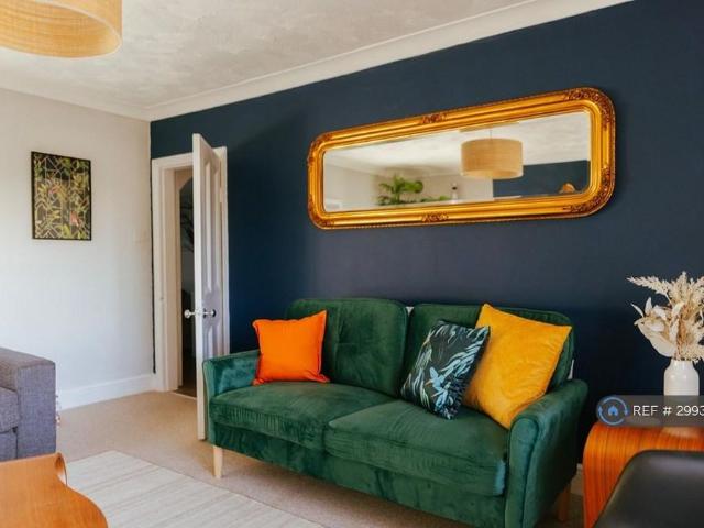 Apartment for rent in Arundel, Clapham