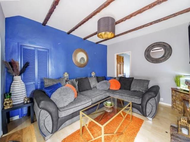 Apartment for rent in Slough