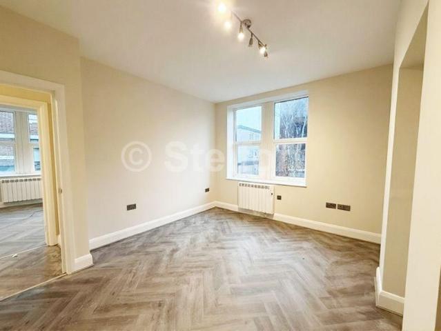 Apartment for rent in Wealdstone, Greater London