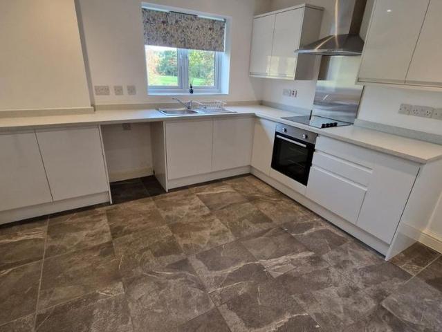 Apartment for rent in Chadsmoor, Staffordshire
