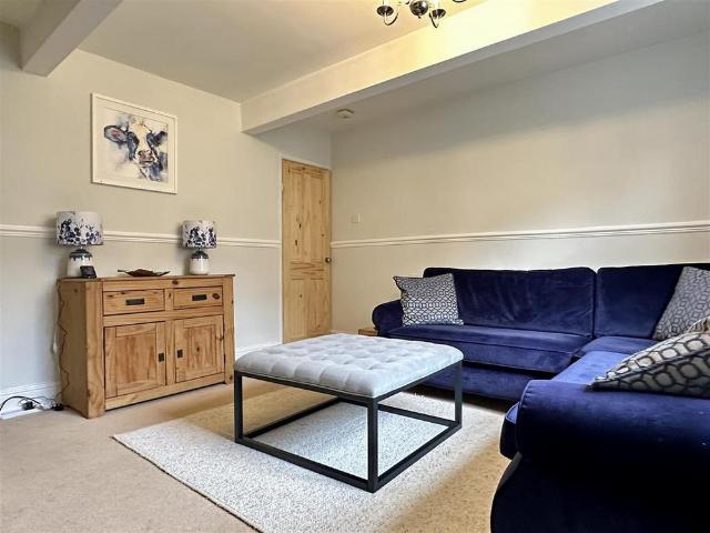 Apartment for rent in Froggatt, East Midlands