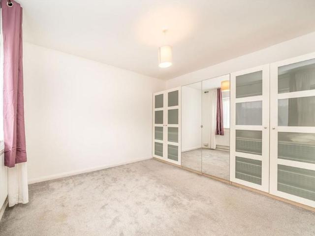 Apartment for rent in London Borough of Hounslow, Spring Grove