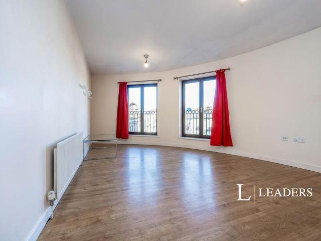 Apartment for rent in Little Crawley