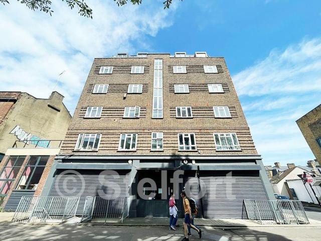 Flat for rent in Somers Town, Greater London