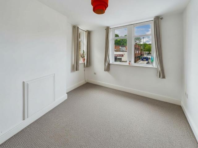 Flat for rent in Pudsey, West Yorkshire