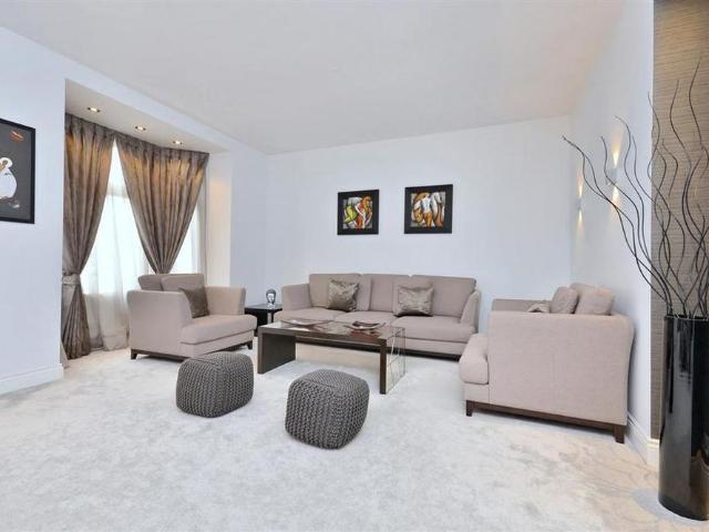 Apartment for rent in St. John's Wood, Greater London
