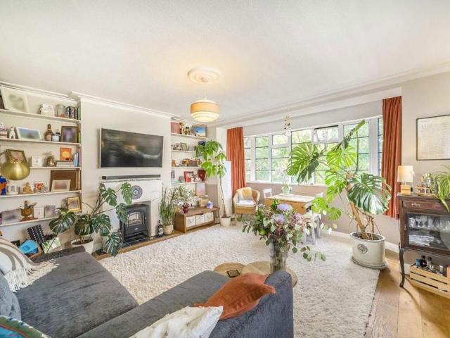 Apartment for rent in London Borough of Lambeth, Greater London