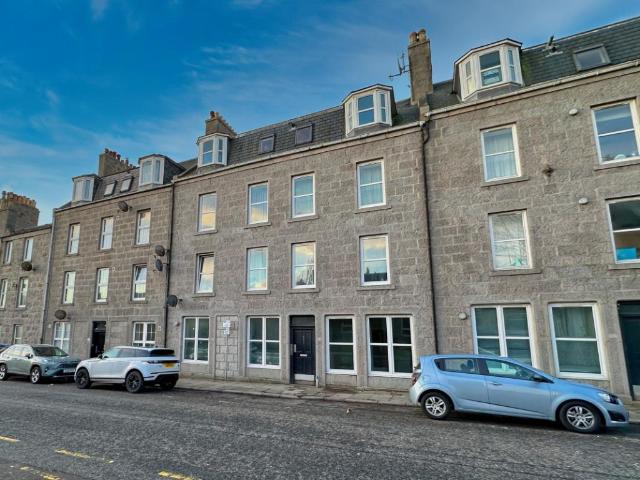 Flat for rent in Ballindoch, Scotland
