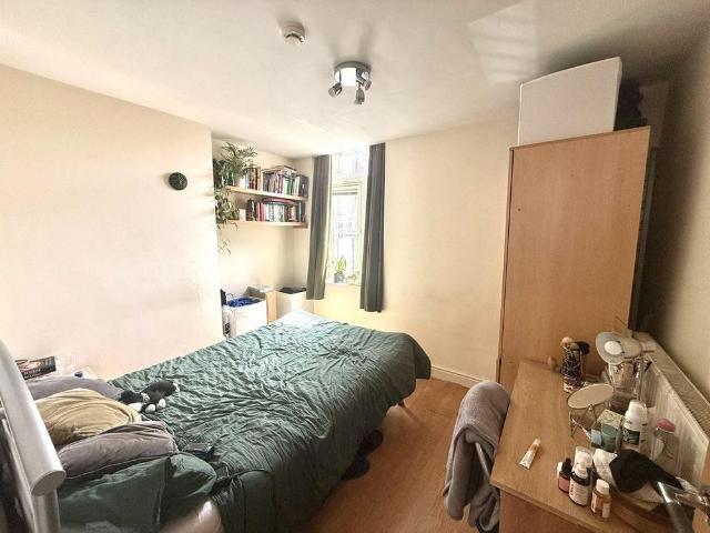 Apartment for rent in Plasnewydd, Falcon Lodge
