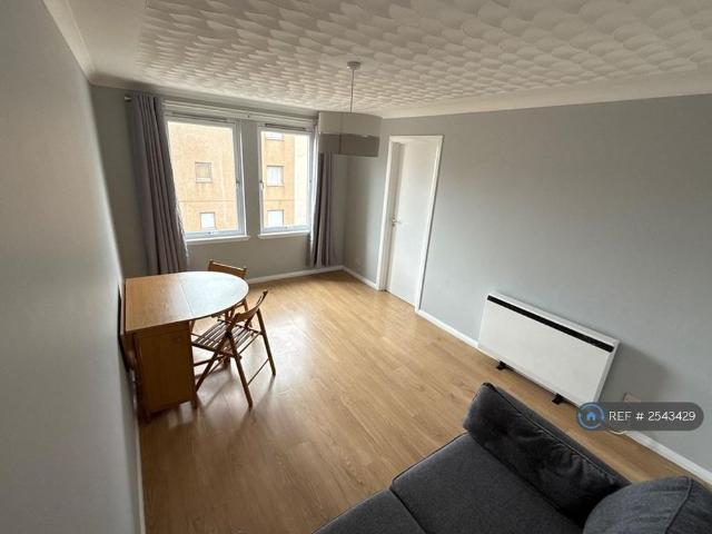 Apartment for rent in Ballindoch, Scotland