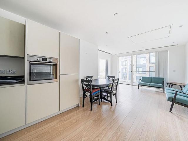 Apartment for rent in London Borough of Croydon, Selhurst