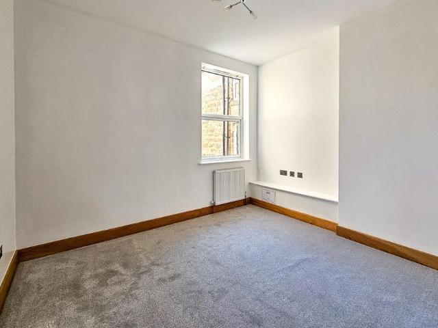 Apartment for rent in Low Harrogate, Harrogate