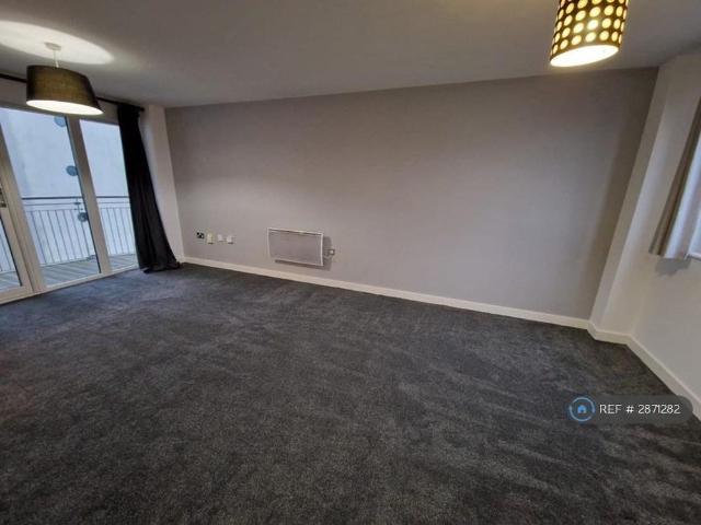 Apartment for rent in Falcon Lodge, Wales