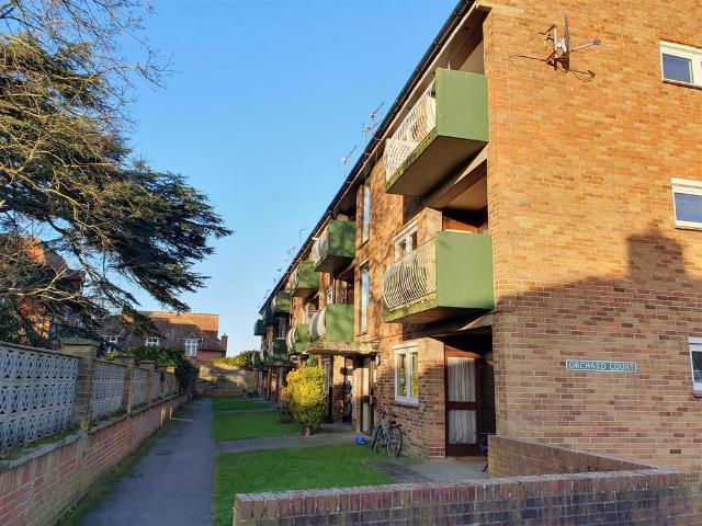Flat for rent in Thatcham, West Berkshire