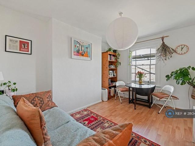 Flat for rent in Holloway, Isle Of Man