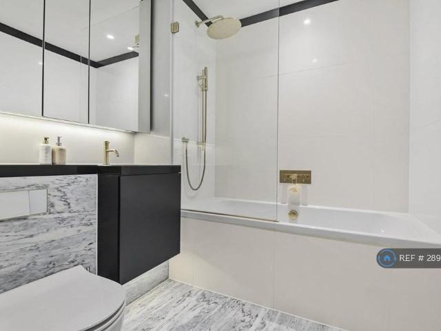 Apartment for rent in Greenwich Peninsula, Greater London
