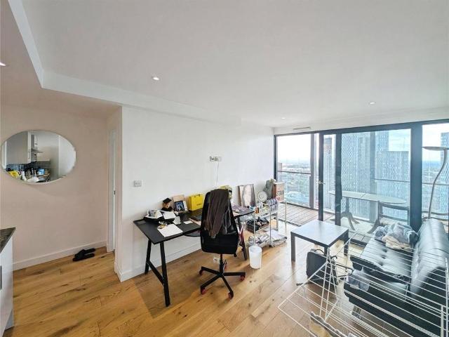 Apartment for rent in City Centre, Georgia