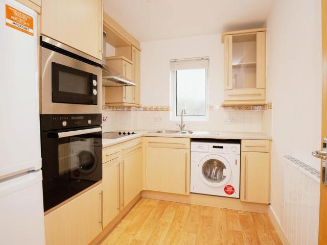Flat for rent in Cardiff International Sports Village, Falcon Lodge