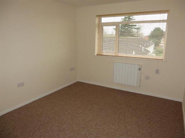 Apartment for rent in Lillington, Green Close