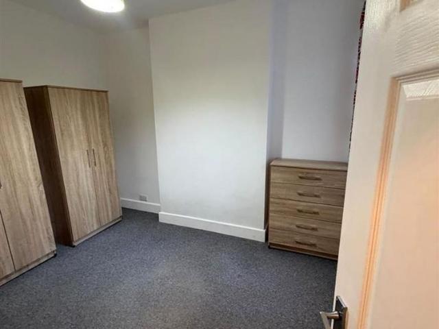 Apartment for rent in Manor Park, Greater London