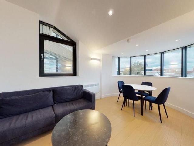 Apartment for rent in London Borough of Hounslow, Spring Grove