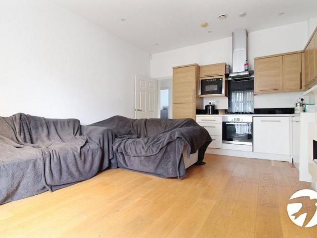 Apartment for rent in Windmill Hill, Hamerton
