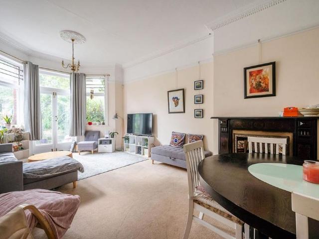 Apartment for rent in London Borough of Wandsworth, Greater London