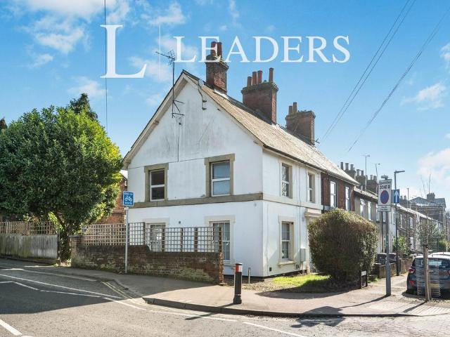 Flat for rent in King's Walden, Hertfordshire