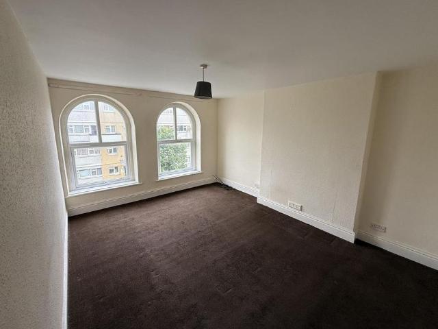 Apartment for rent in Castle Quarter, Falcon Lodge
